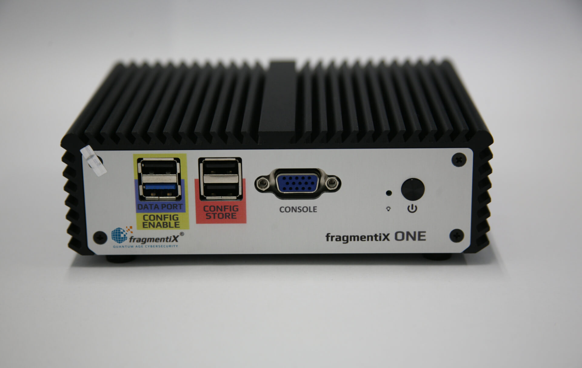 fragmentiX ONE BOX ONE® – Quantenresistente Datensicherheit für KMU
