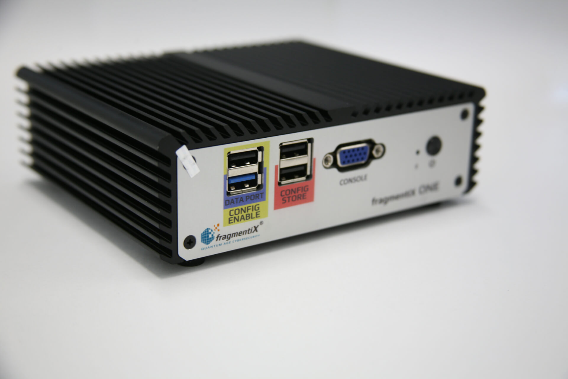 fragmentiX ONE BOX ONE® – Quantenresistente Datensicherheit für KMU